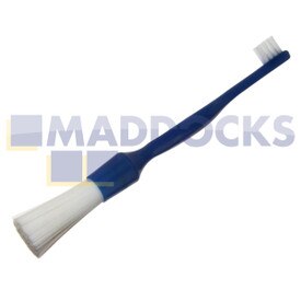 Brosse universelle pour le nettoyage des fours